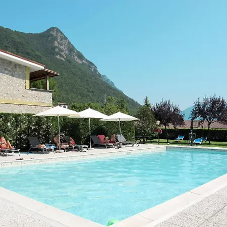 Elettra 152s Apartament *