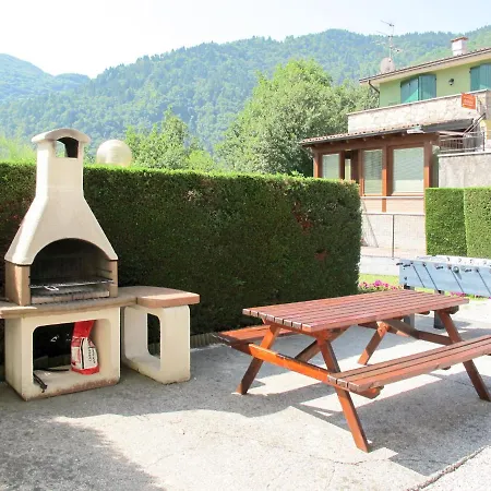 Elettra 152s Apartament *