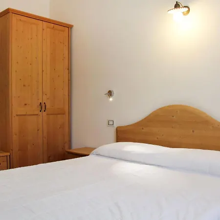 Elettra 152s Apartament